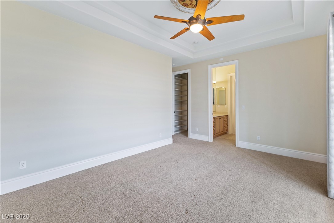 10117 Edgecliff Lane