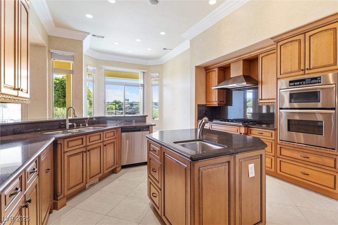 10117 Edgecliff Lane