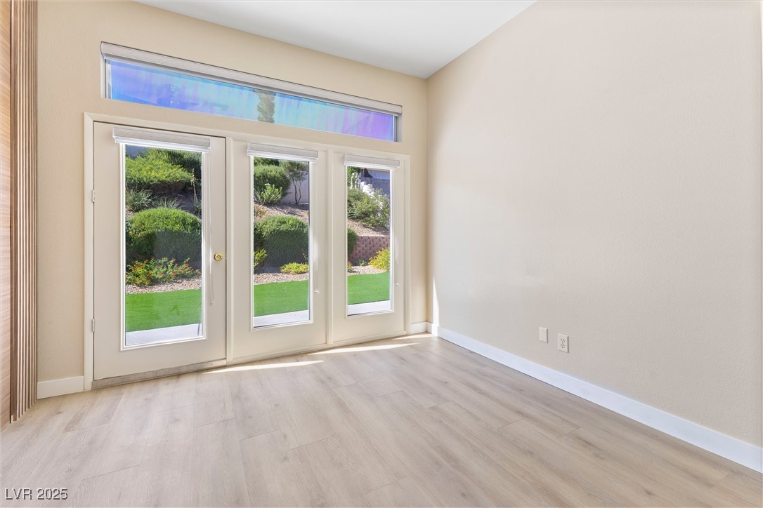 1725 Pacific Breeze Drive