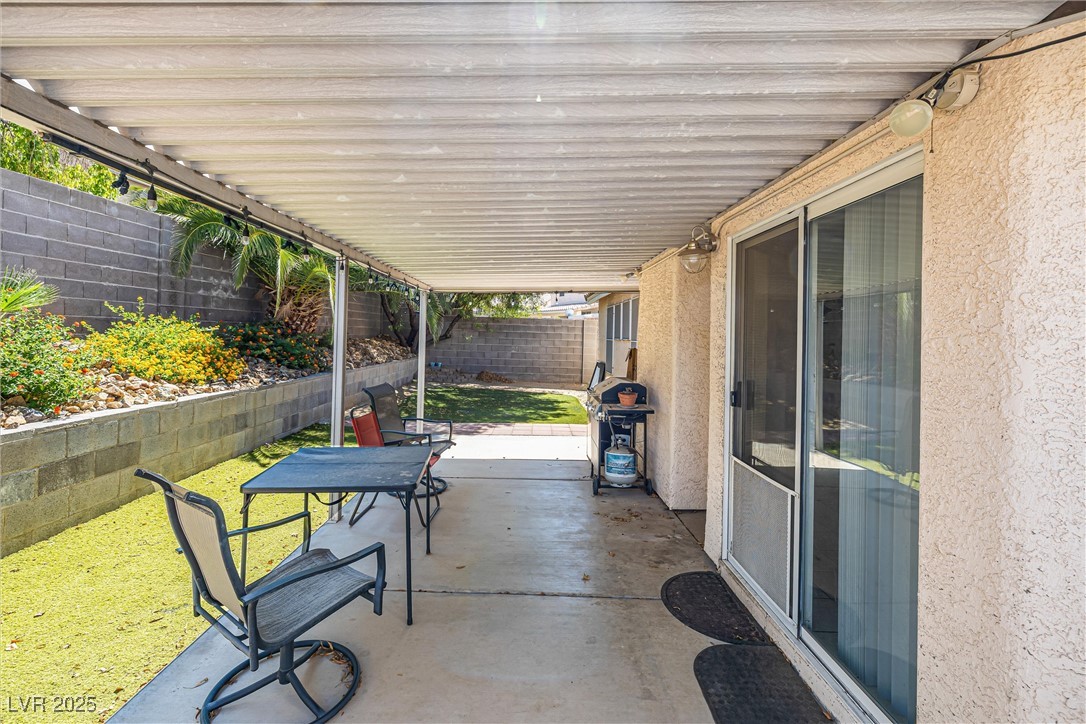 251 Mariposa Way