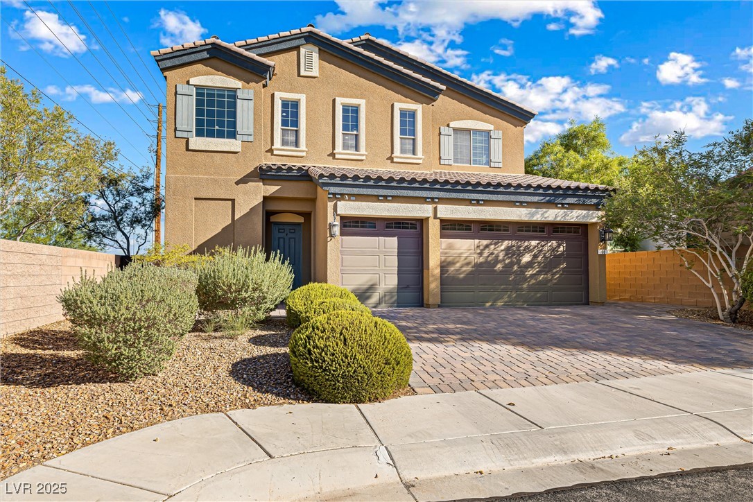 60 Newton Ridge Way