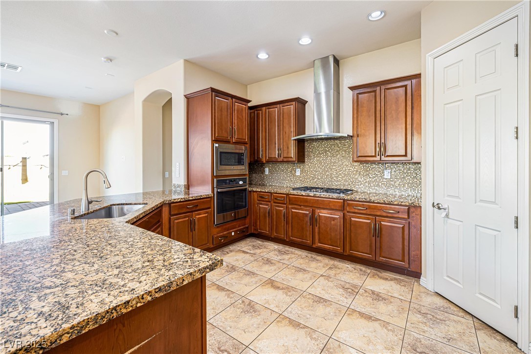 60 Newton Ridge Way