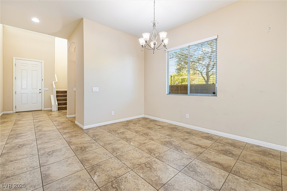 60 Newton Ridge Way