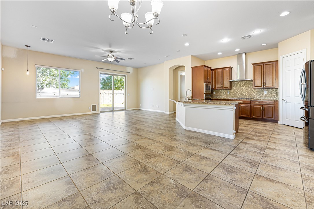 60 Newton Ridge Way