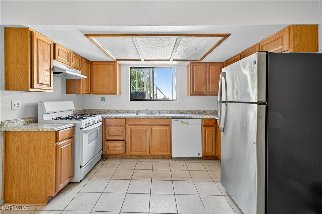 6747 West Charleston Boulevard 2