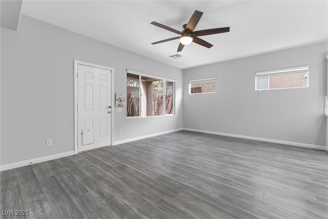 2231 Desert Prairie Street