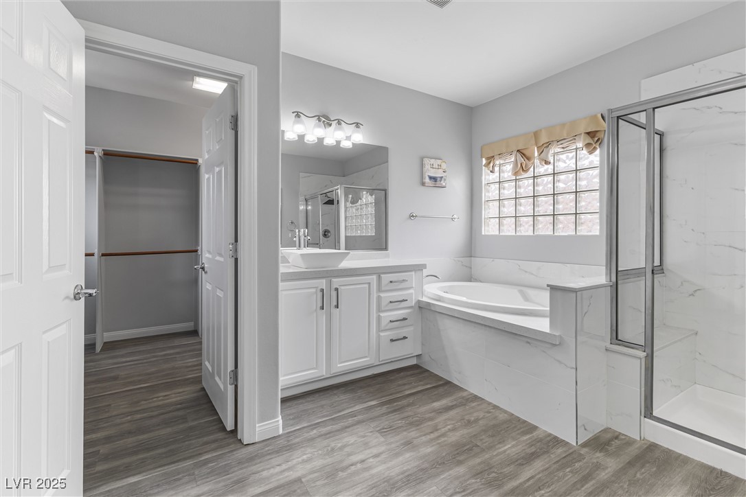 2231 Desert Prairie Street