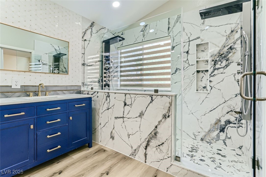 7916 Hilliard Avenue