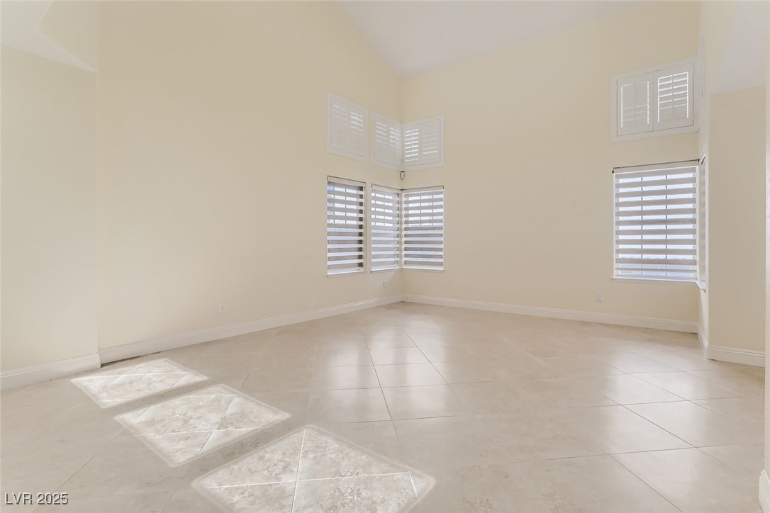 7916 Hilliard Avenue