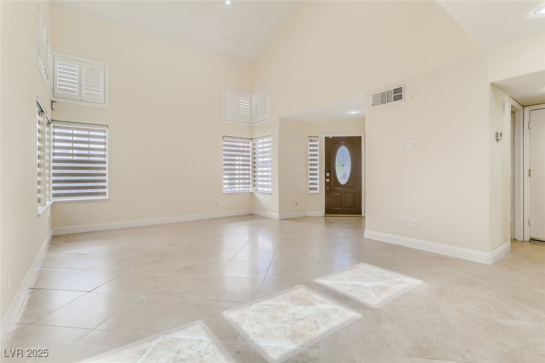 7916 Hilliard Avenue