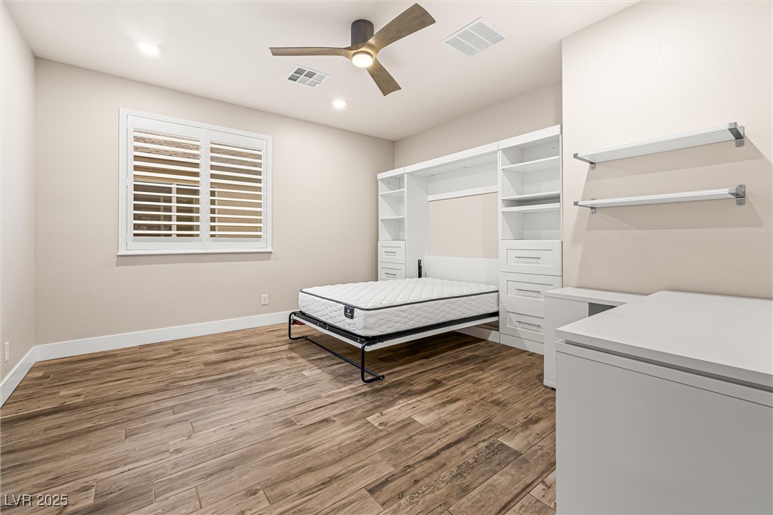 4631 Amazing View Street