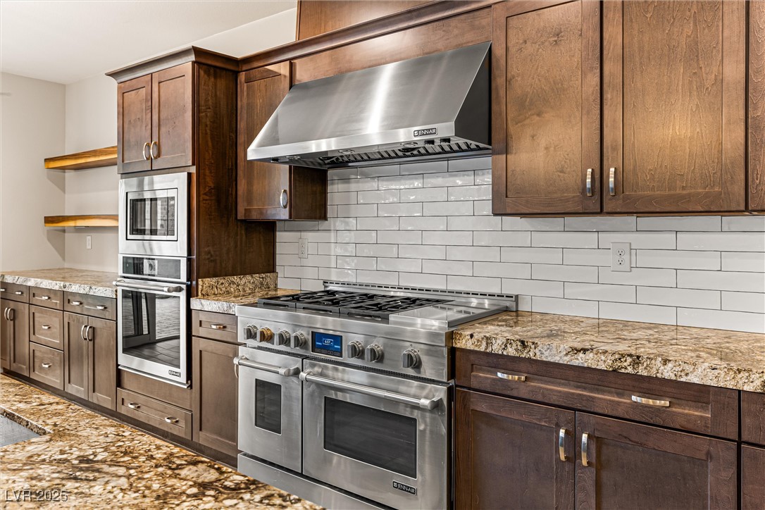 4631 Amazing View Street