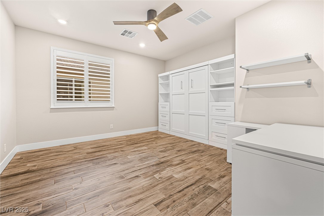 4631 Amazing View Street