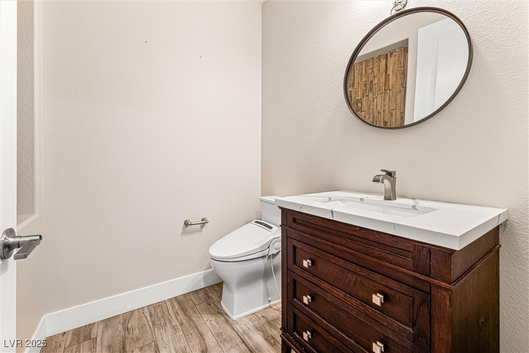 4631 Amazing View Street