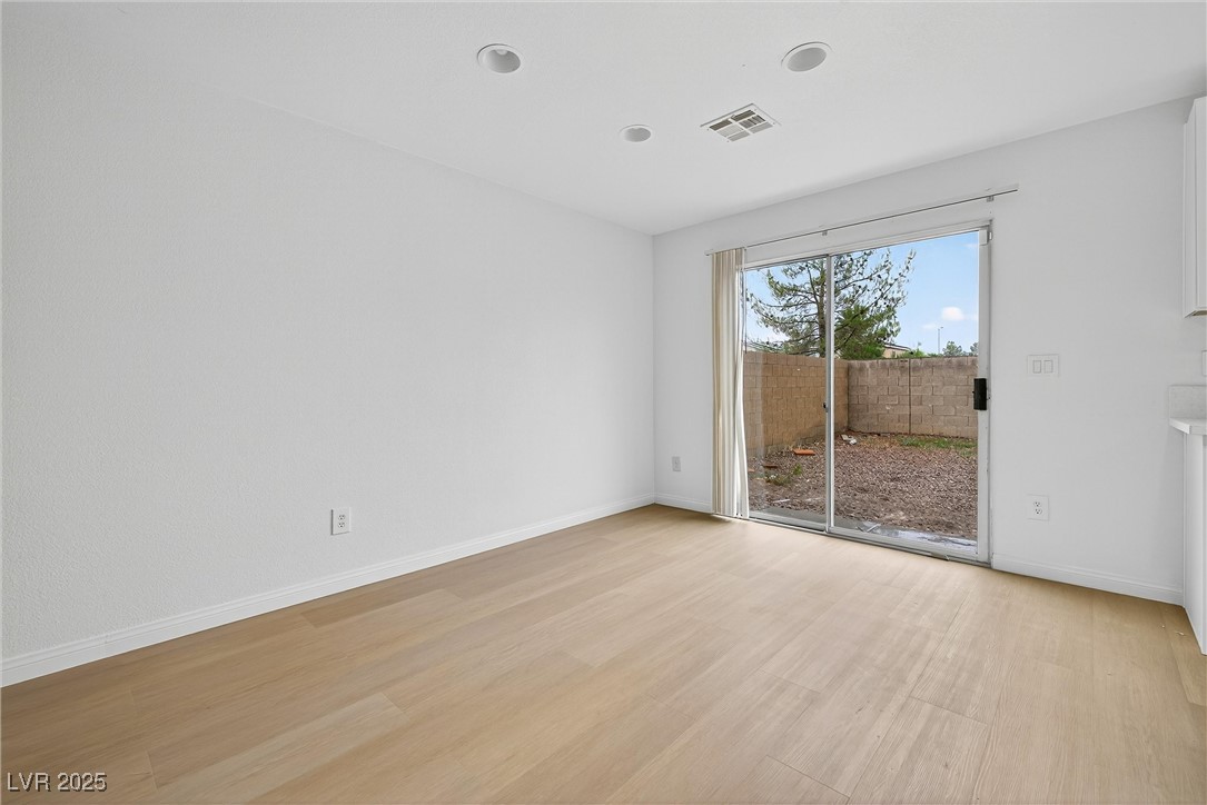 9099 Iron Cactus Avenue