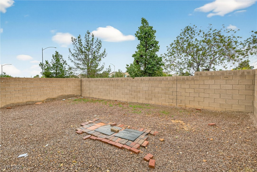 9099 Iron Cactus Avenue