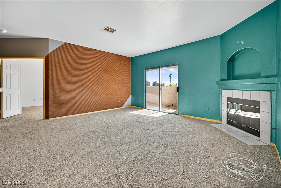 6821 Santa Isabel Avenue 201