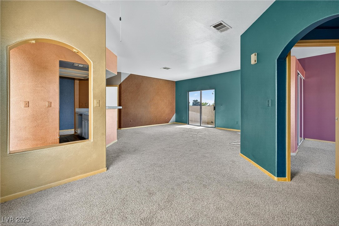 6821 Santa Isabel Avenue 201