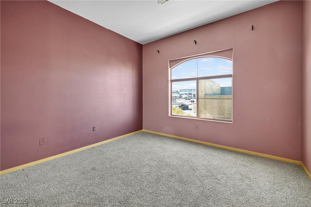 6821 Santa Isabel Avenue 201