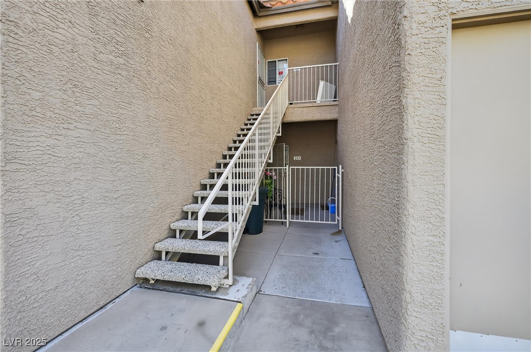 75 North Valle Verde Drive 223
