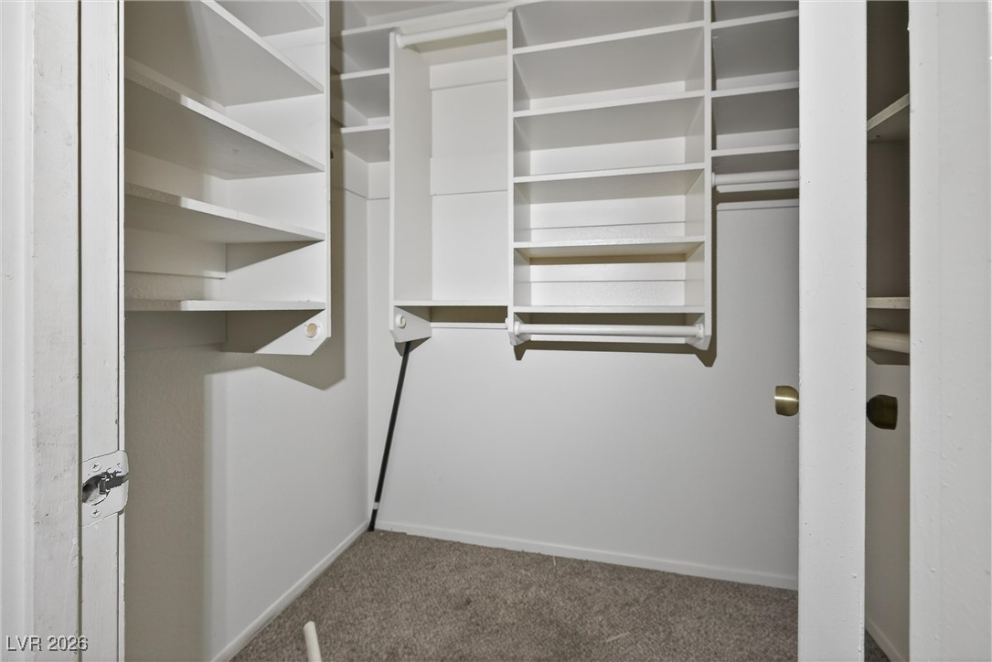 5576 West Rochelle Avenue C