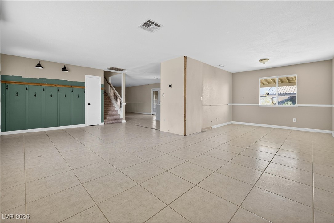 713 Strawberry Place