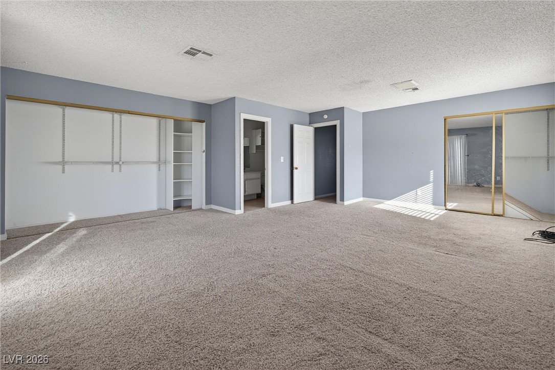 713 Strawberry Place