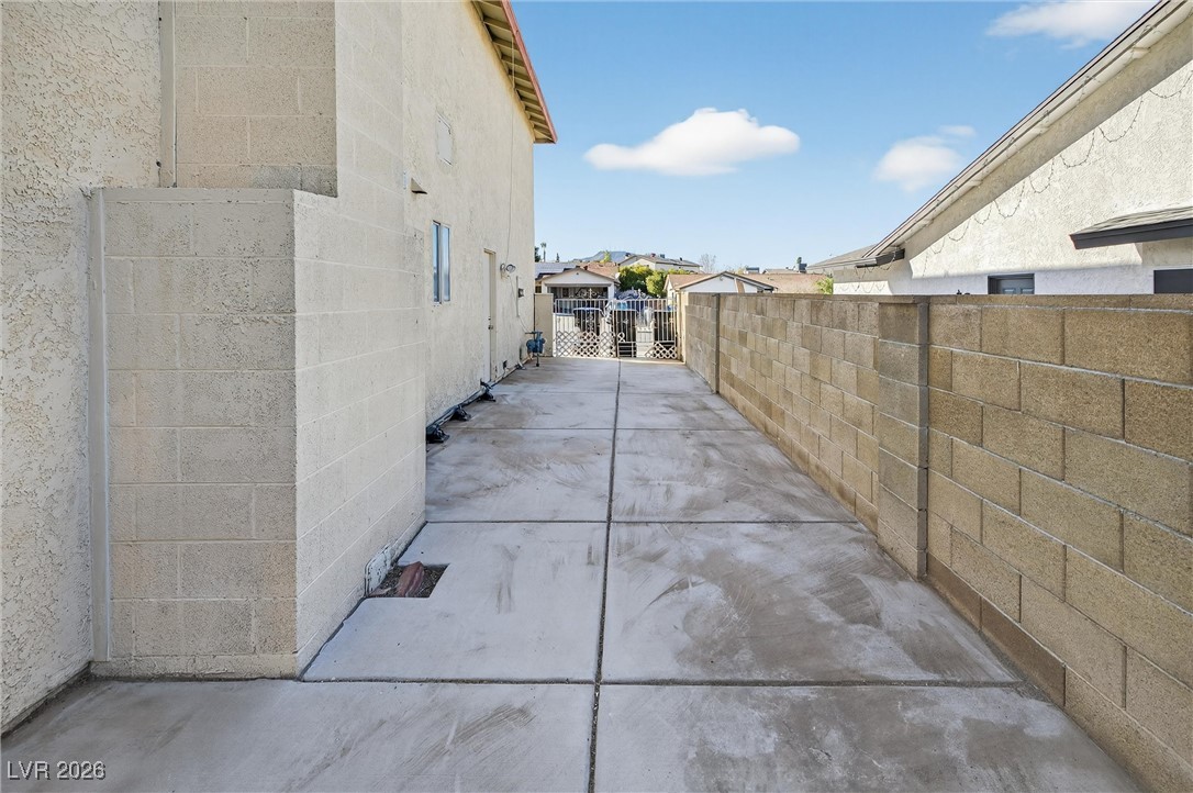 713 Strawberry Place