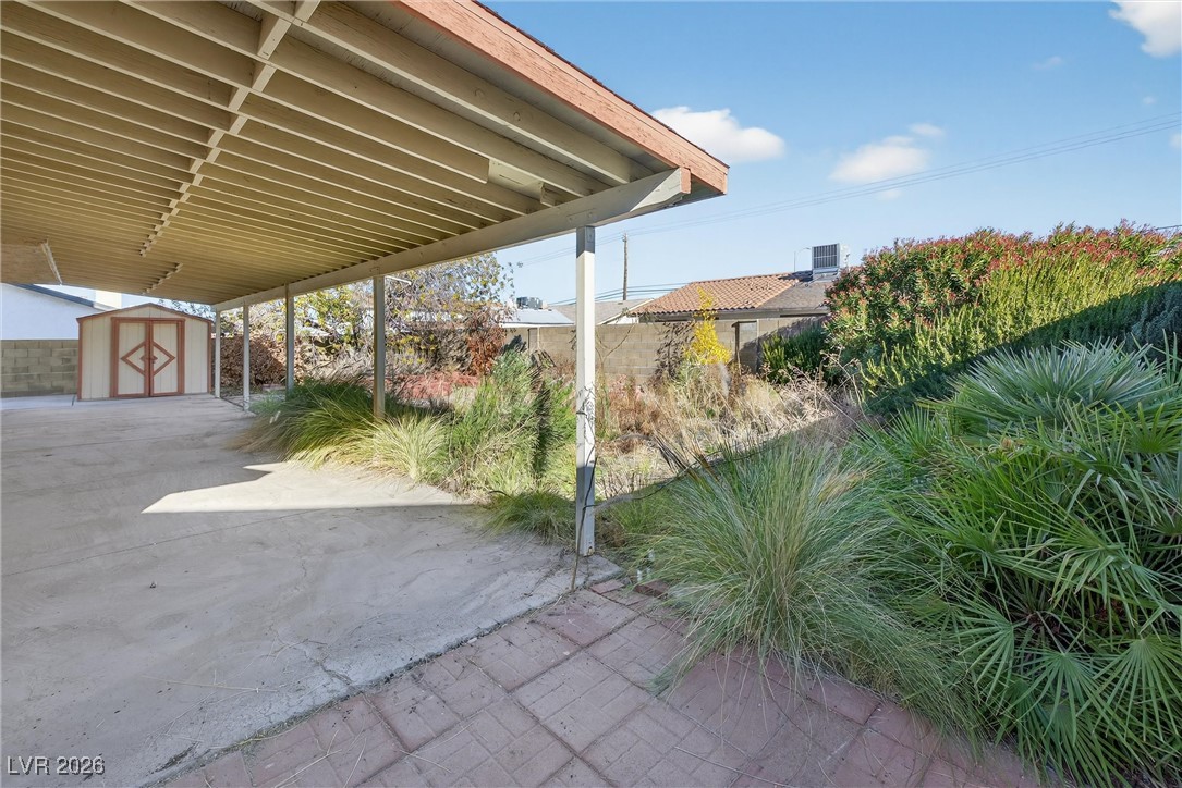 713 Strawberry Place