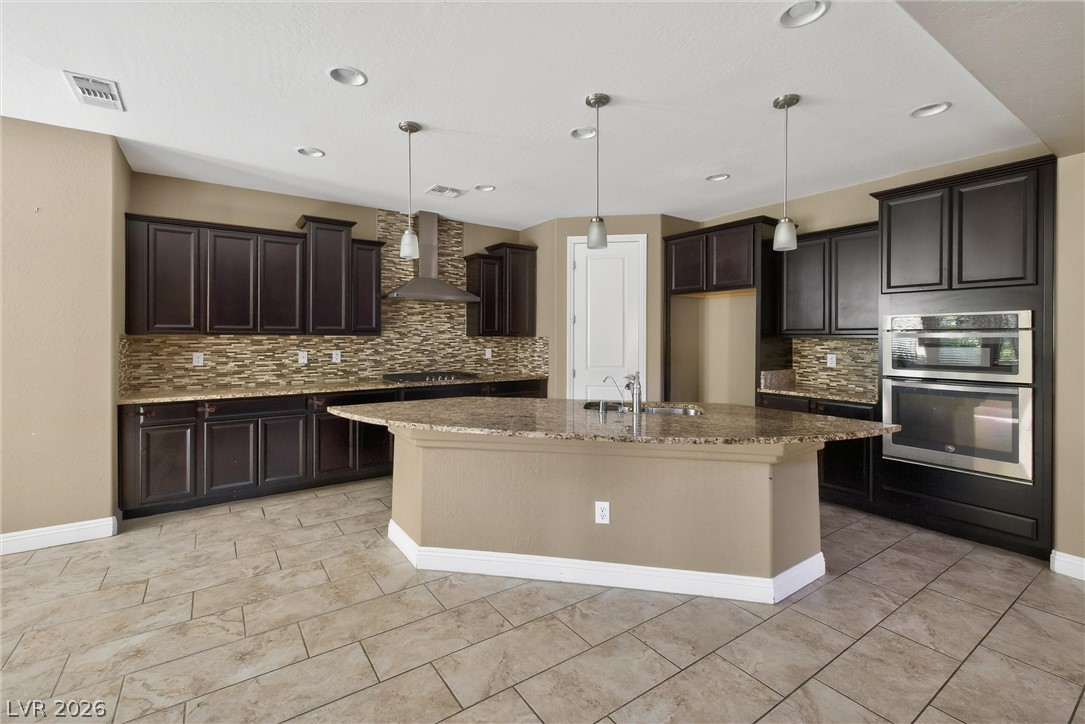 7200 Cotton Bluff Street