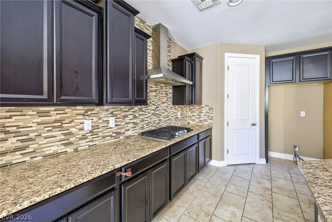 7200 Cotton Bluff Street