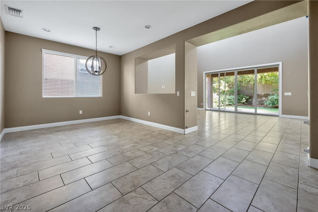 7200 Cotton Bluff Street