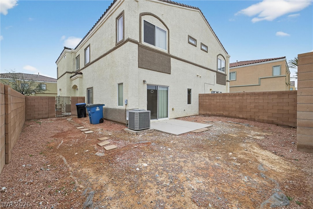 4008 Smokey Fog Avenue 3