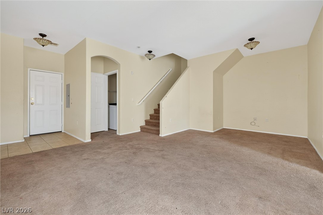 4008 Smokey Fog Avenue 3