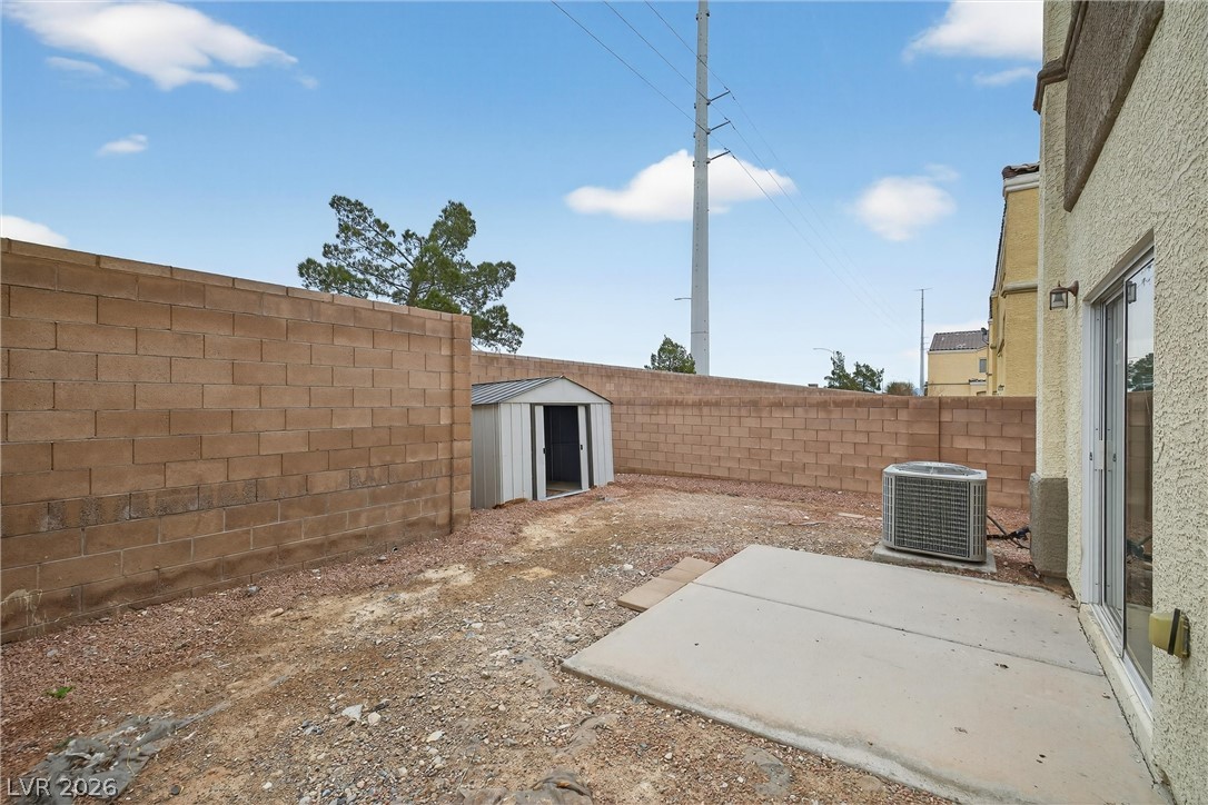 4008 Smokey Fog Avenue 3