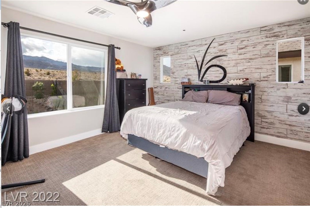 4631 Amazing View Street