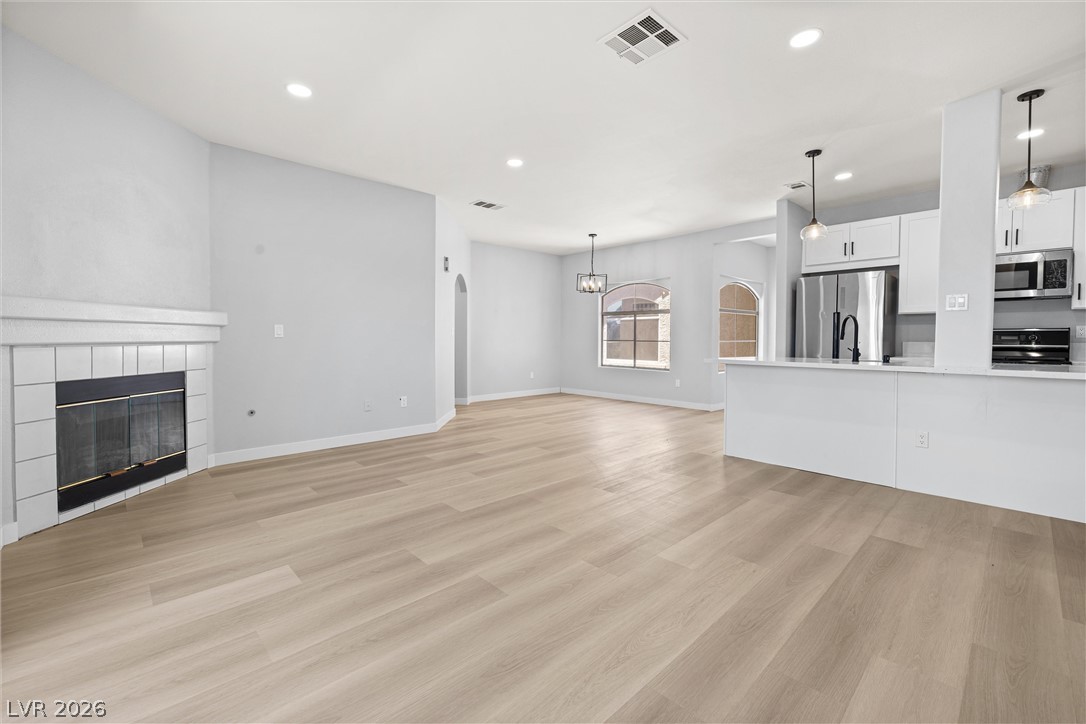 6821 Santa Isabel Avenue 201