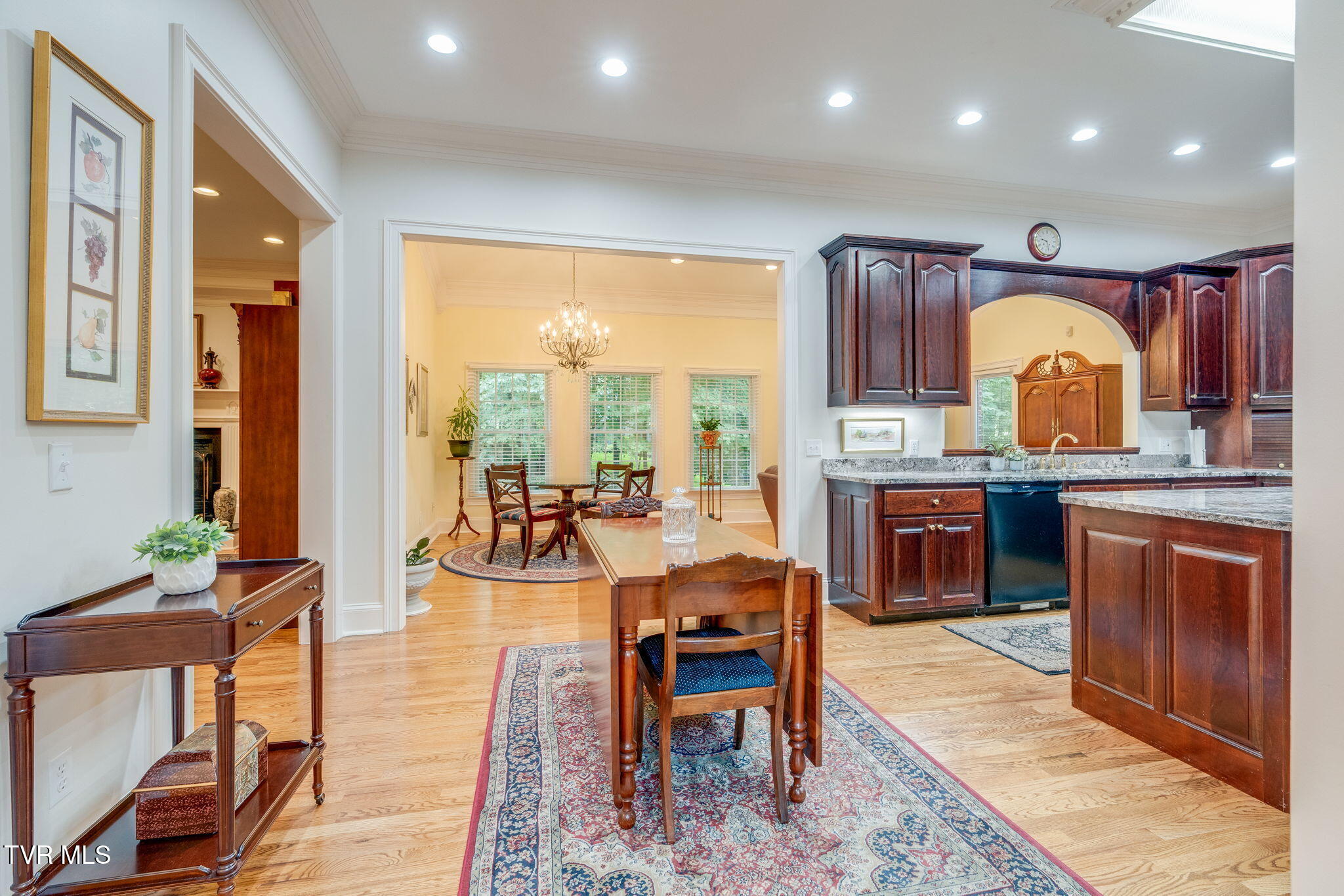 4909 Quincy Court