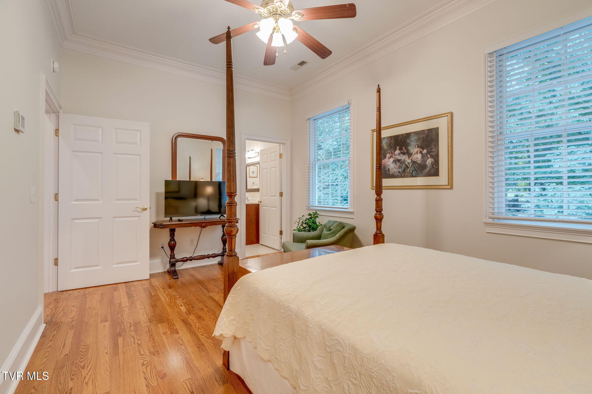 4909 Quincy Court