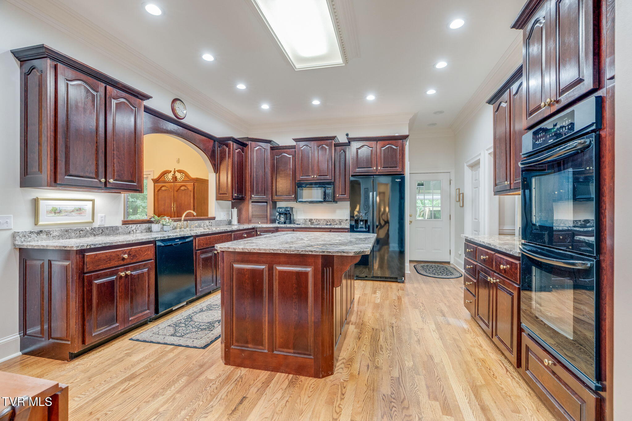 4909 Quincy Court
