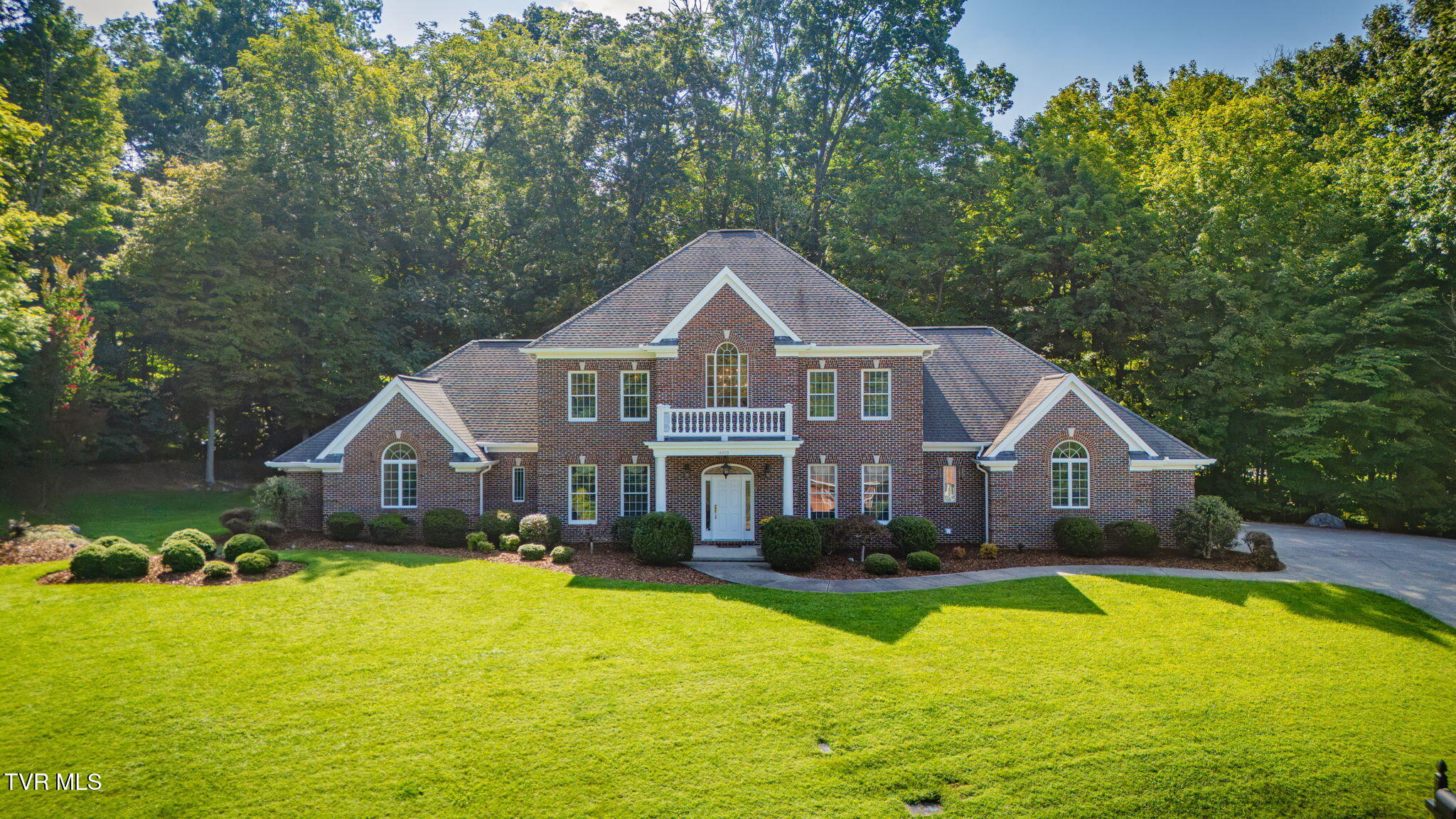 4909 Quincy Court