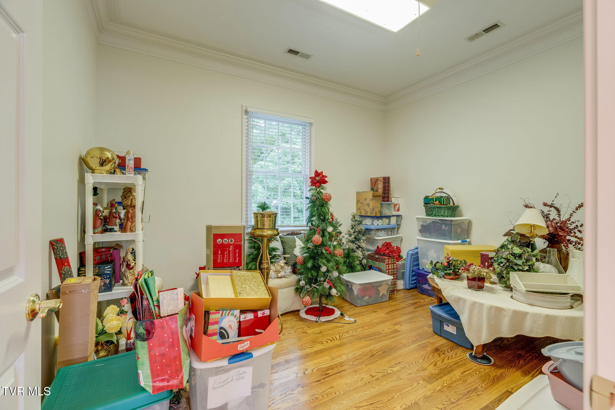 4909 Quincy Court