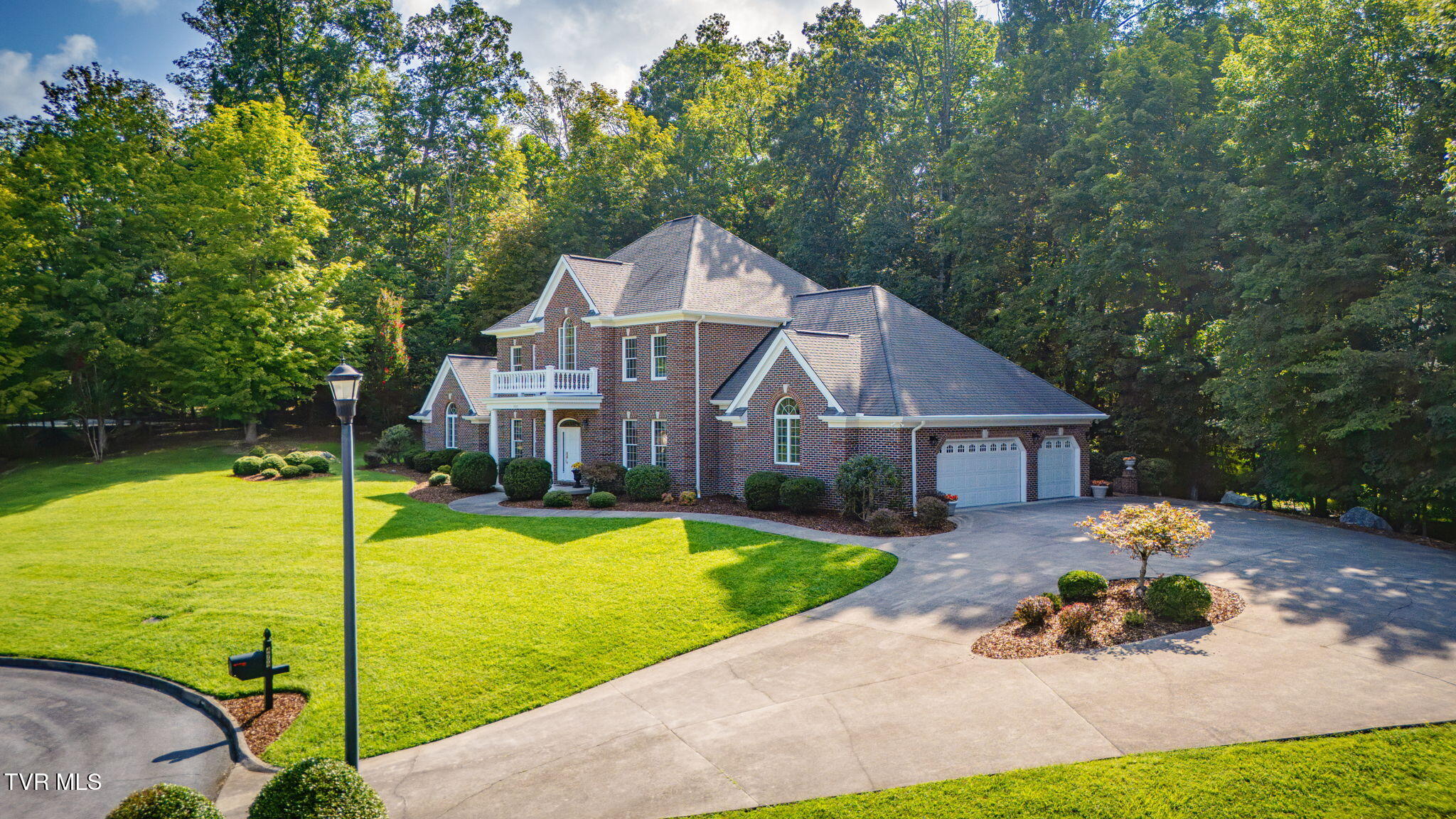 4909 Quincy Court