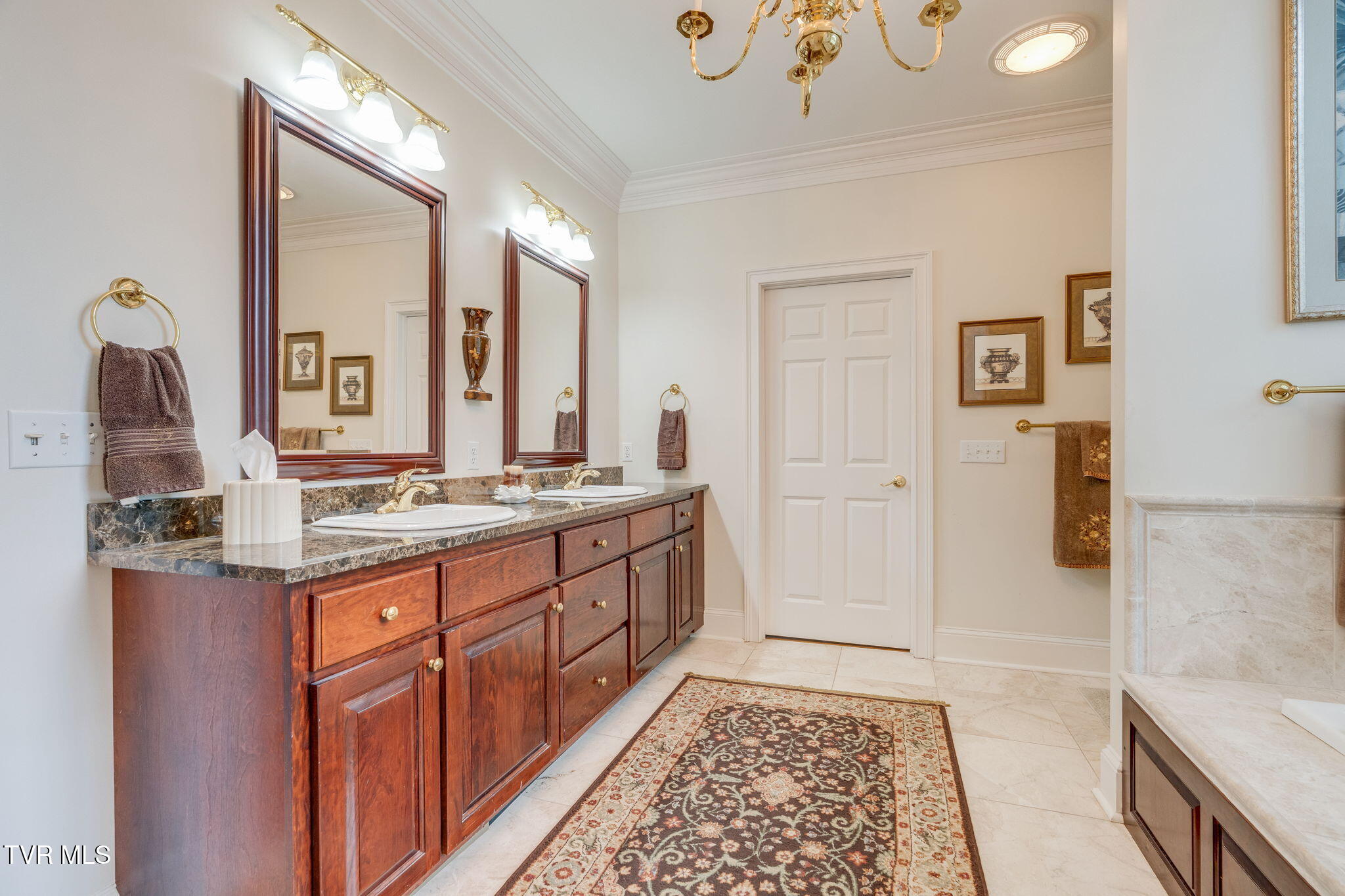 4909 Quincy Court
