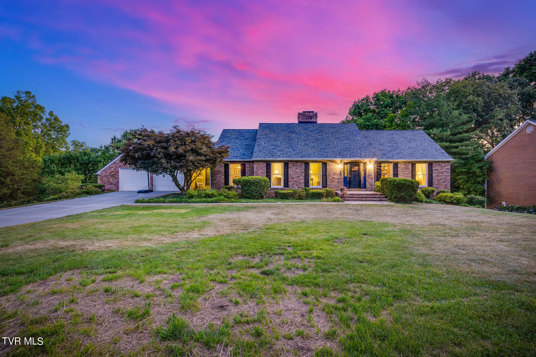 4100 Steeplechase Drive