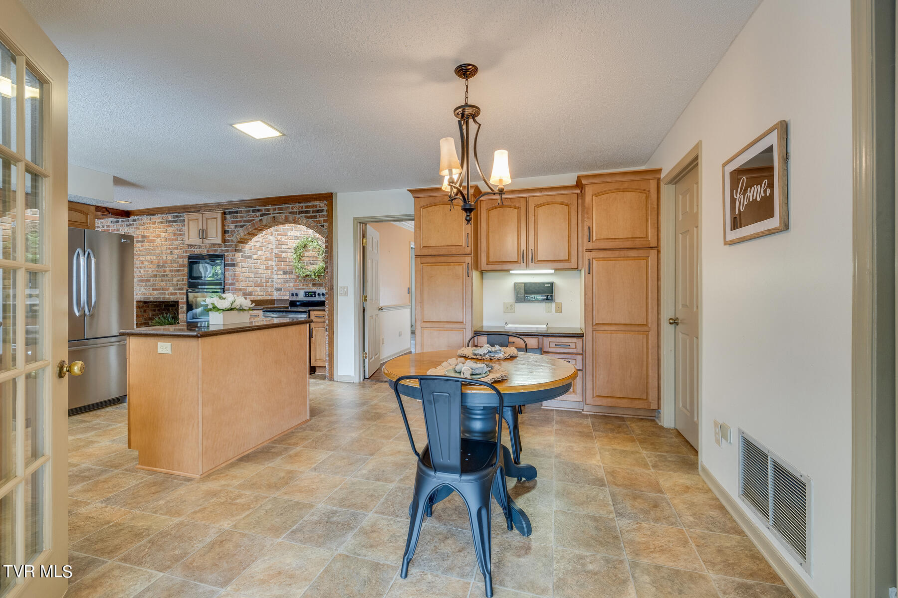 4100 Steeplechase Drive