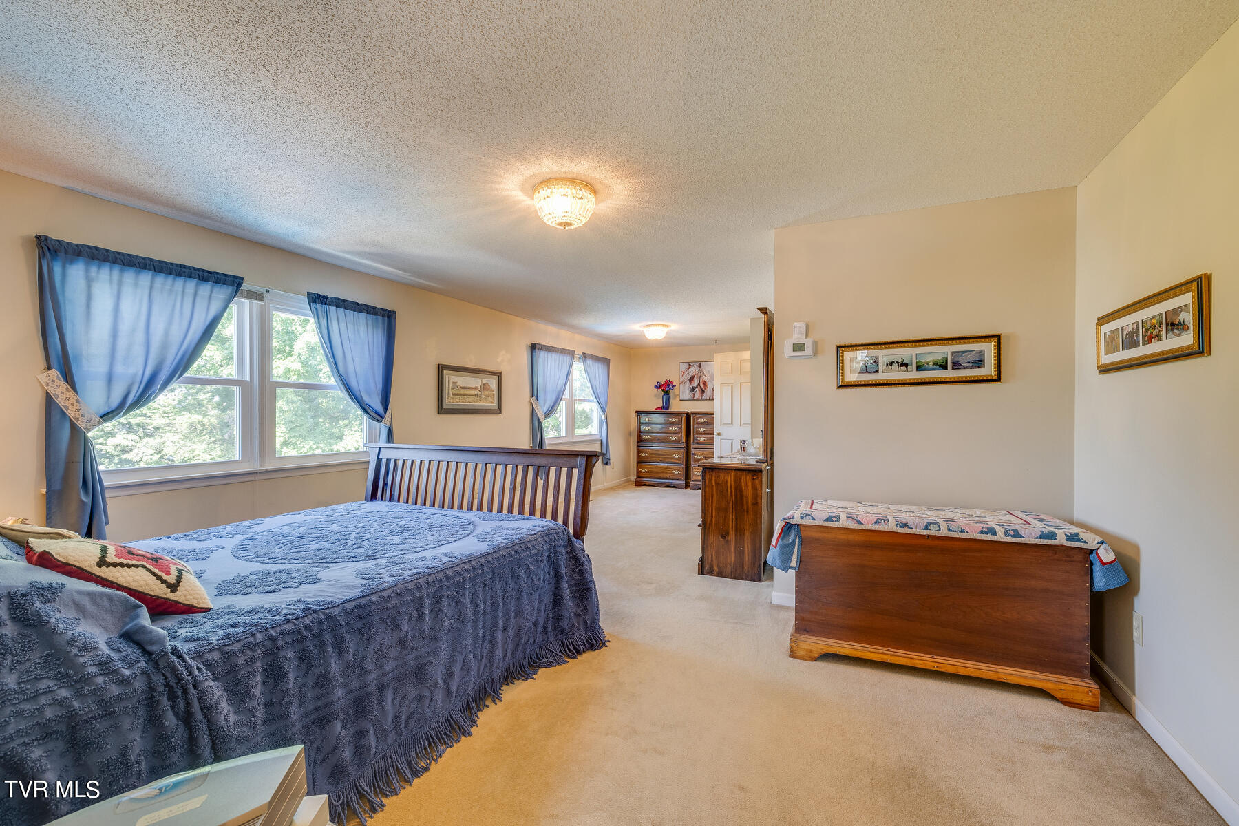 4100 Steeplechase Drive