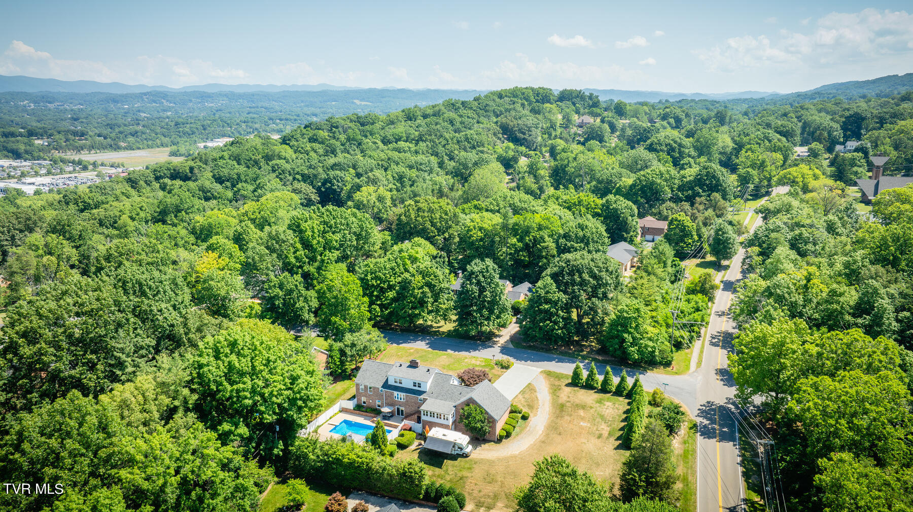 4100 Steeplechase Drive