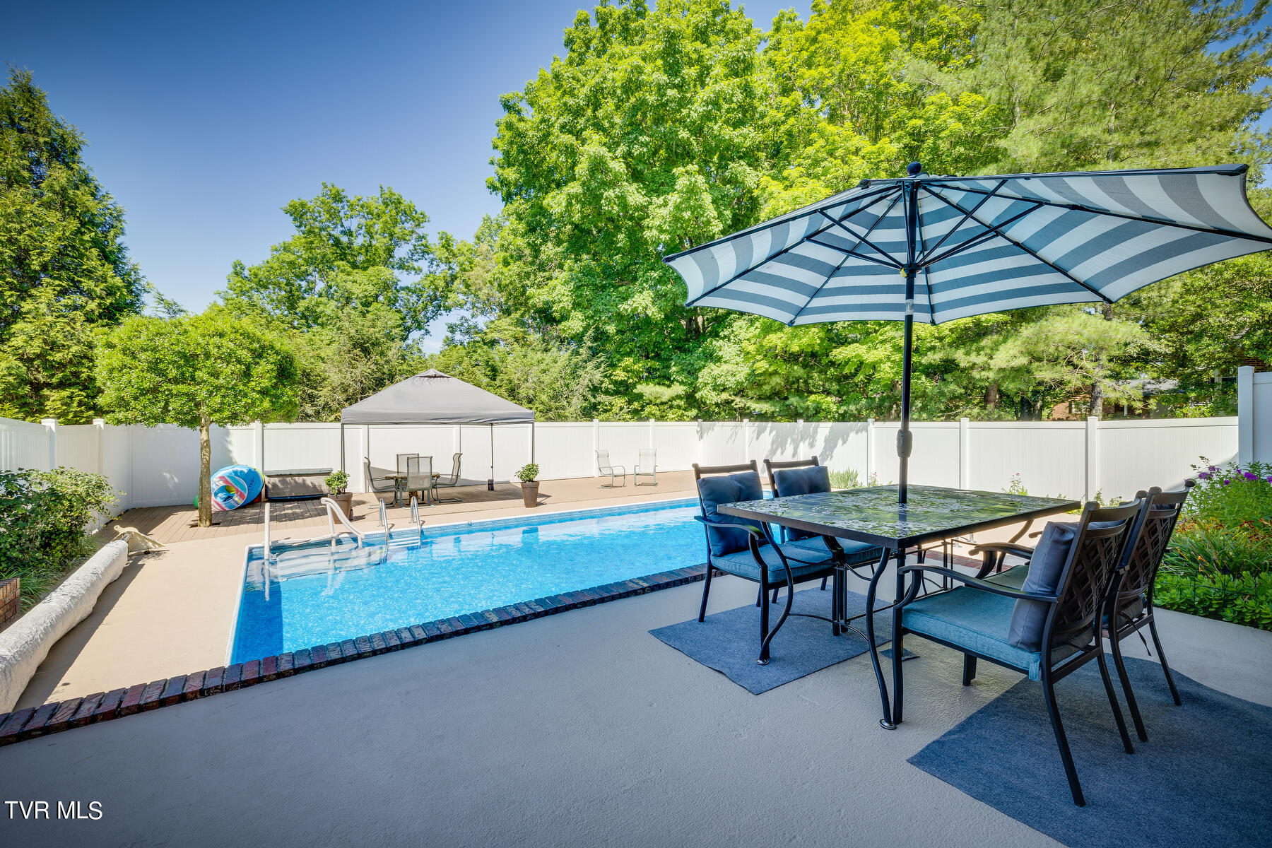 4100 Steeplechase Drive