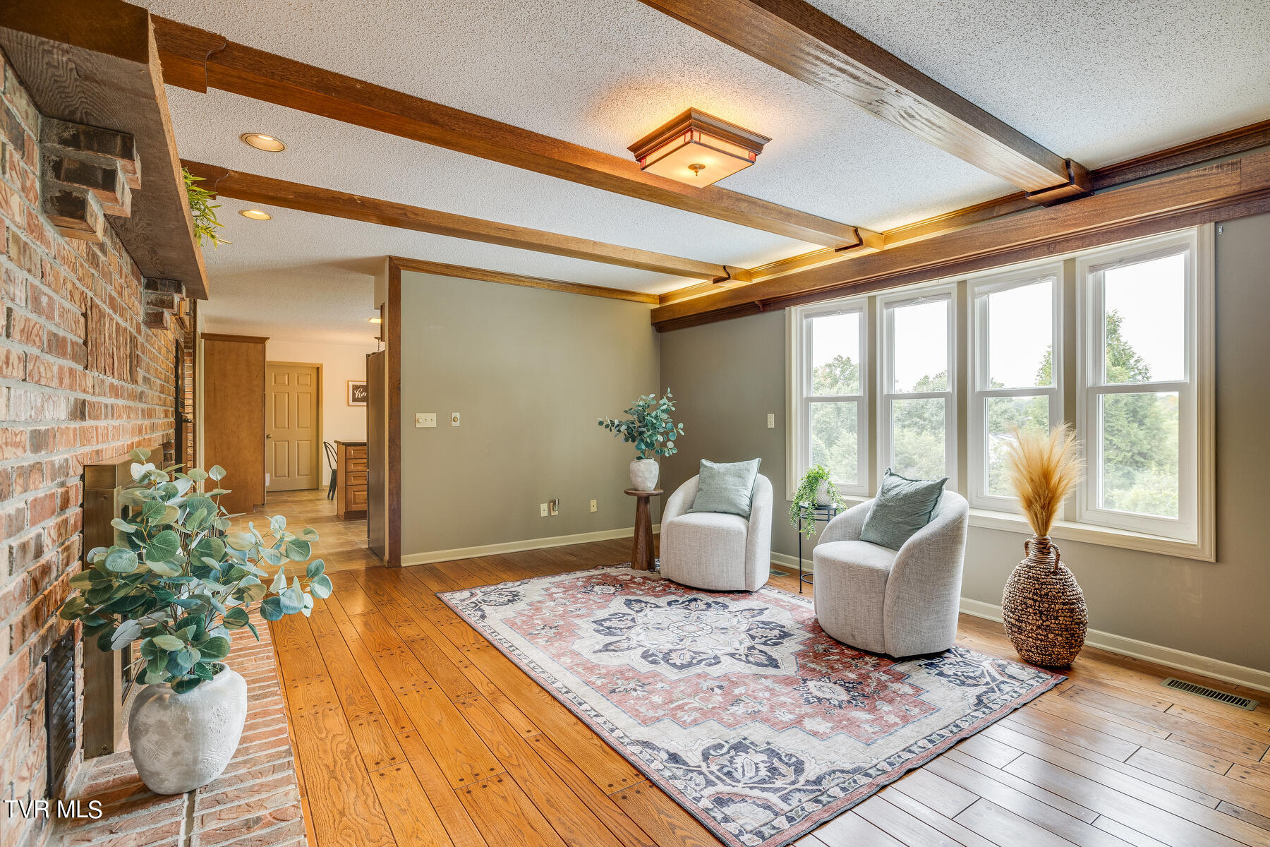 4100 Steeplechase Drive
